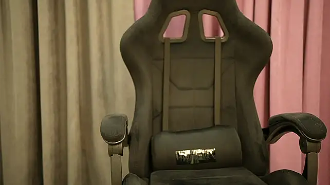 chantatummm Chat XXX in diretta