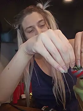ScarletsWeb XXX чат на живо