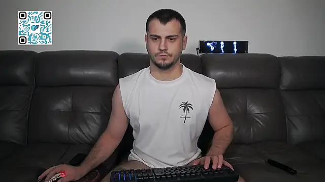 Chat +18 de CrazyDom1 ao vivo