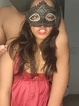 Indian_couple6 Adlı Modelin Canlı XXX Sohbeti