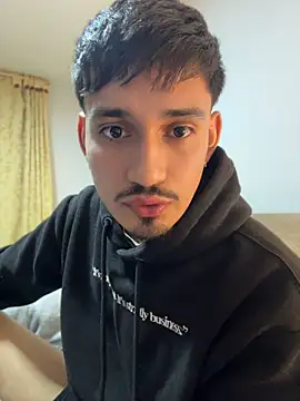 Mathias_vega Live XXX-Chat