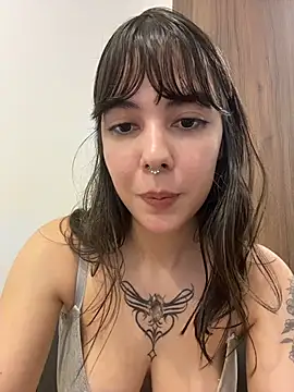 Chat +18 de EvelynVanilie ao vivo