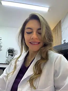 alicee16's Live XXX Chat