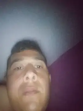RoaredBlooming Webcam show