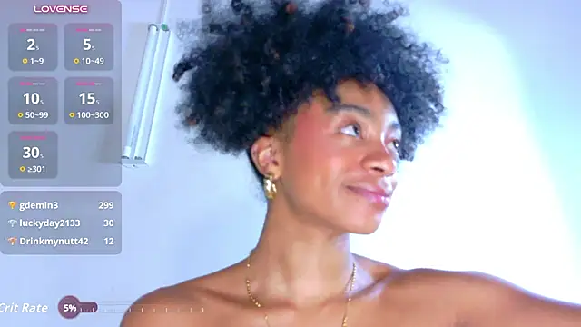 AliyahBrowns 现场XXX聊天