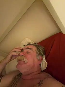 Caesar_Baxter Chat XXX in diretta