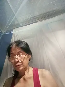 Czat XXX na żywo – Full_open123