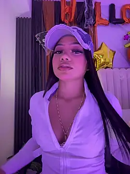 Madiee_Rhea's Live XXX Chat