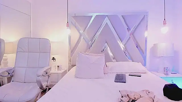 AngelBlue__ 现场XXX聊天