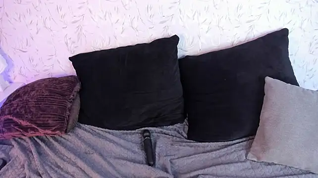 Angel__Brm Chat XXX in diretta