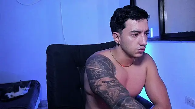 Axel_hendrick live XXX chat