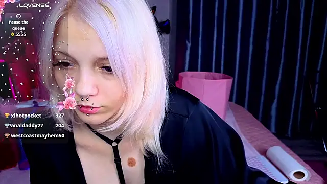KittieHeart – Live XXX-chat
