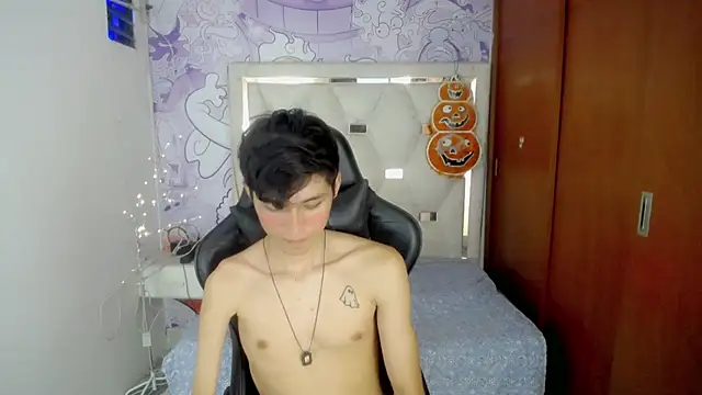 Chatroom XXX en direct de Westboyy_