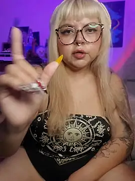Satyn_doll 라이브 XXX 채팅