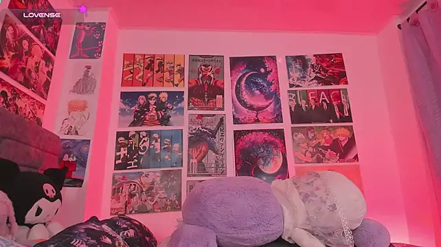 MissCurvyTop XXX чат на живо