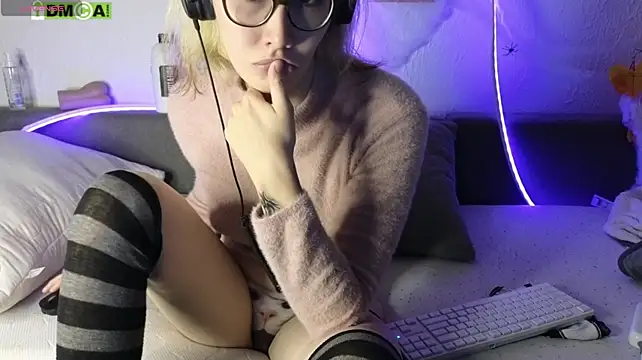 KawaiiNullifyn Live XXX chat
