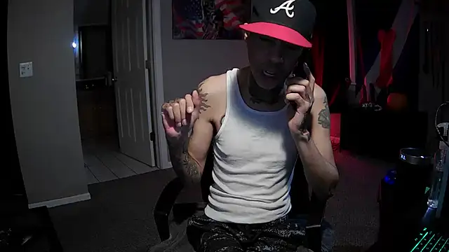 צ'אט XXX בשידור חי של Michigan9000
