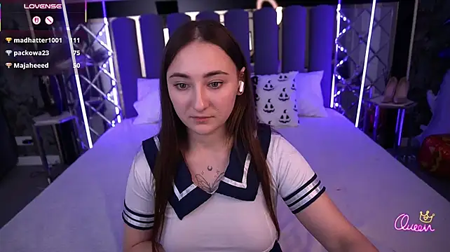 XXX chat uživo modela SashaDuvalle