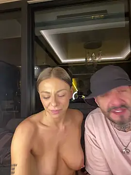 SexOnMyLvL: вебкам-шоу