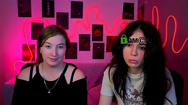 riley_sanders Adlı Modelin Canlı XXX Sohbeti