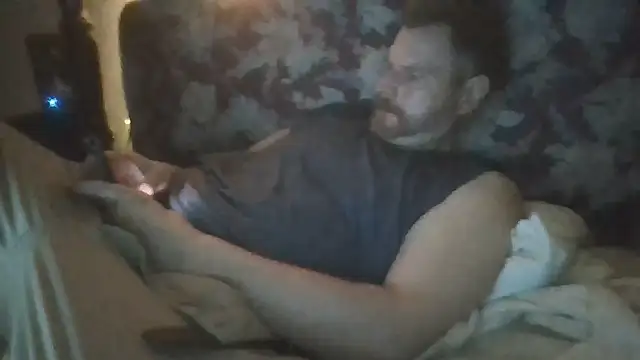 Sir_Spun_Son Show in webcam