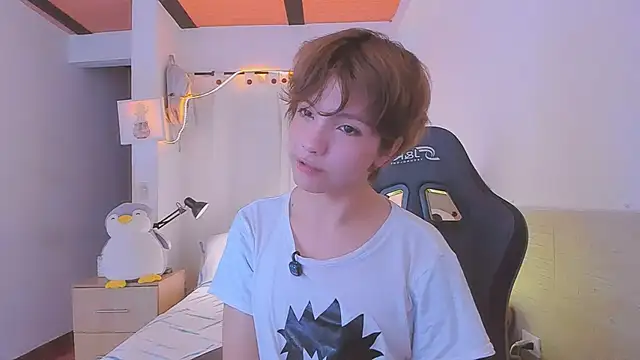 Chatroom XXX en direct de Sweet_Allan