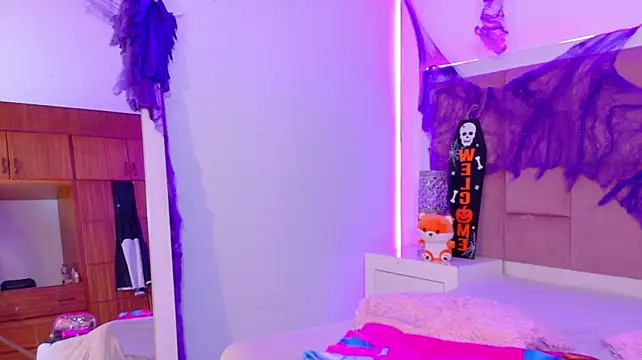 XXX chat uživo modela Danna_Carson