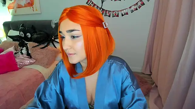 GoldenHeart_1's Live XXX Chat