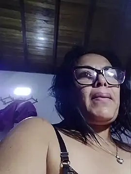 Chatroom XXX en direct de Xoticxenax