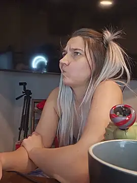 ScarletsWeb Chat XXX live