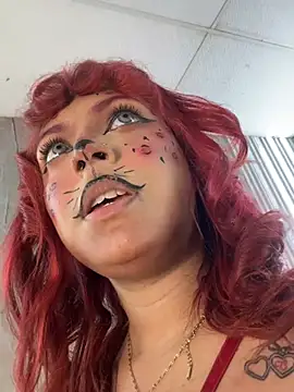 Chat XXX en directo de GiaRedd