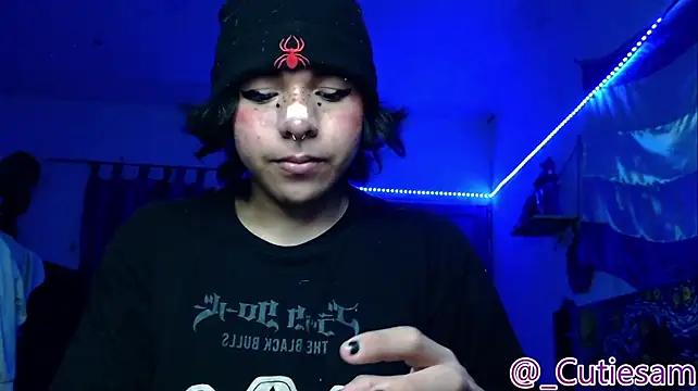 Živý XXX chat Cutie_Sam