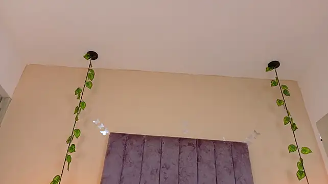 Ixxus_Raven – Naživo XXX chat