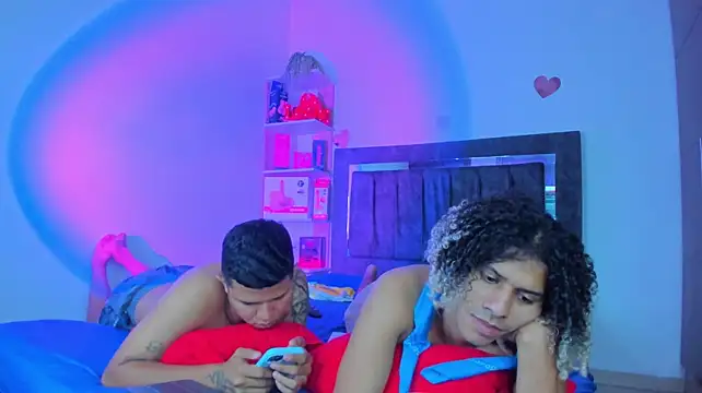 StevenSmith18 Live XXX Chat
