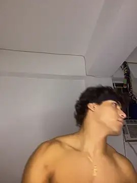 Smmd2003 Chat XXX in diretta