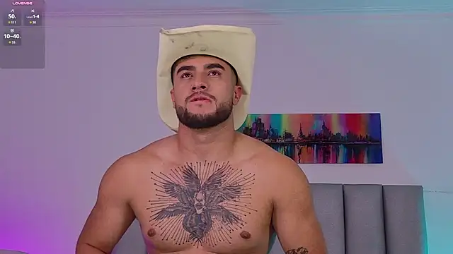 David_Clark25 XXX чат на живо