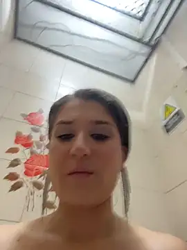 IsabelleMilan Chat XXX in diretta