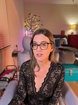 Chat +18 de MaiseKnox ao vivo