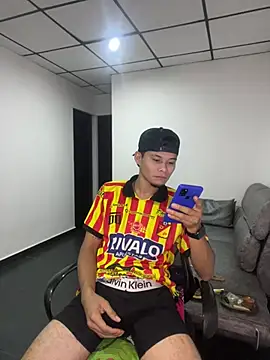 Pertunjukan Kamera Web Anderrr01