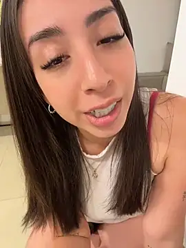 XXX chat uživo modela Lina_soler69