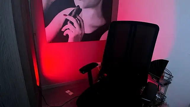 Chatroom XXX en direct de QueenOfHaze