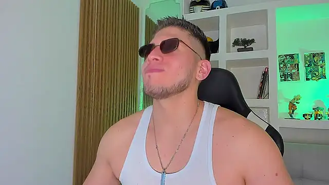 Chatroom XXX en direct de SebastianMaximoff_
