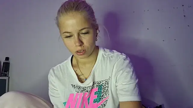ErnestineBagge – Live XXX-chat