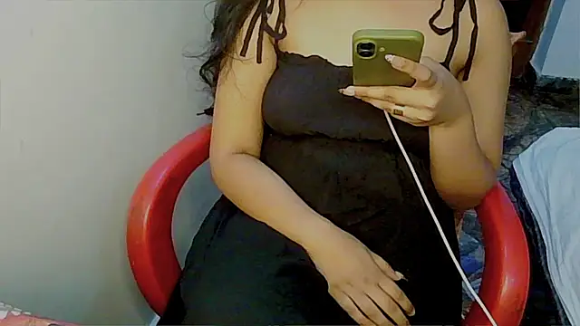 hot_diyaaahhh Adlı Modelin Canlı XXX Sohbeti