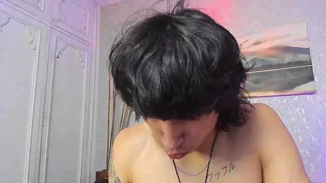 Tyler_durten Adlı Modelin Canlı XXX Sohbeti