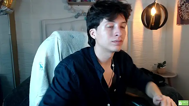 Živý XXX chat Marcoviolet