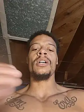 XXX chat uživo modela Locdawgg11