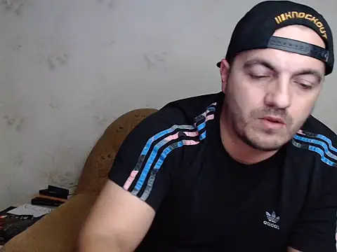 Chat +18 de MasterTaylor ao vivo