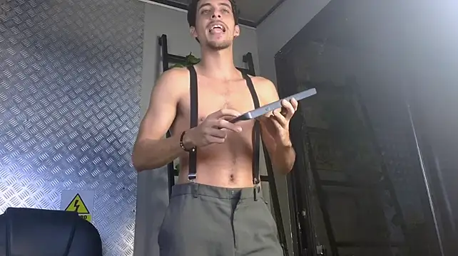 Chat +18 de Jeey_Bee ao vivo