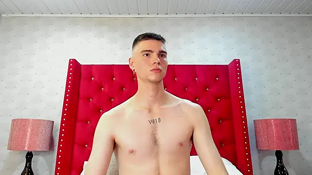 XXX chat uživo modela NickWild